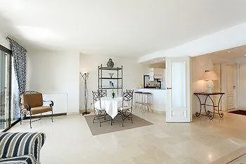 Готель Relais De La Reine Канни
